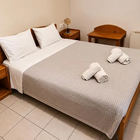Elena - Cozy Seaside In Σκύρος